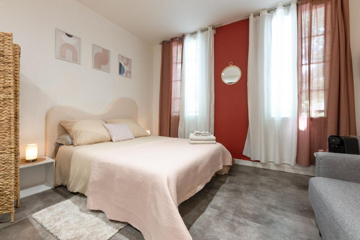 La Casita - Studio Confort Avec Parking Prive - Lit Douillet - Centre Uzes, Pont Du Gard Buitenkant foto